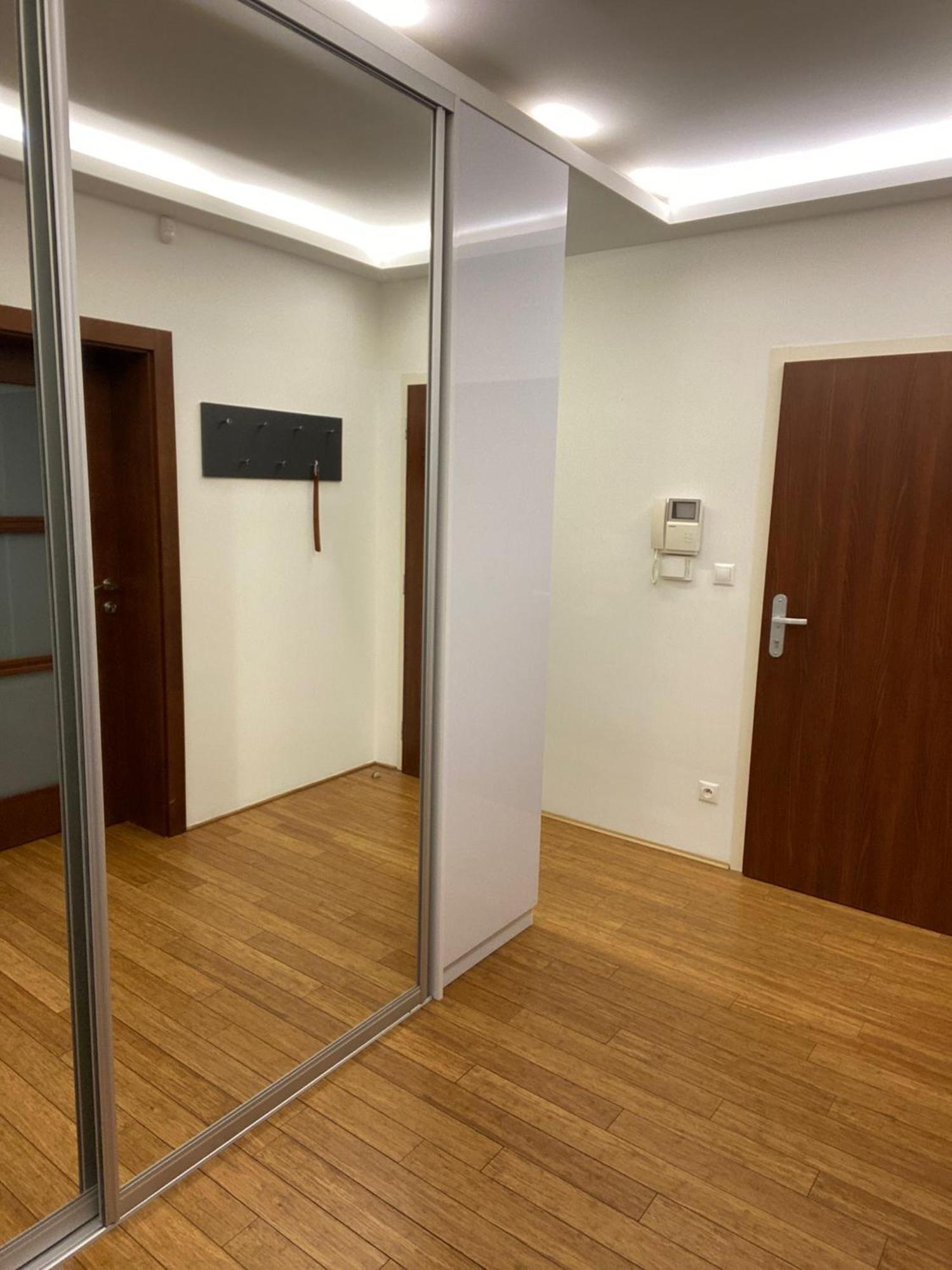 Old Town Apartment Bratislava Buitenkant foto