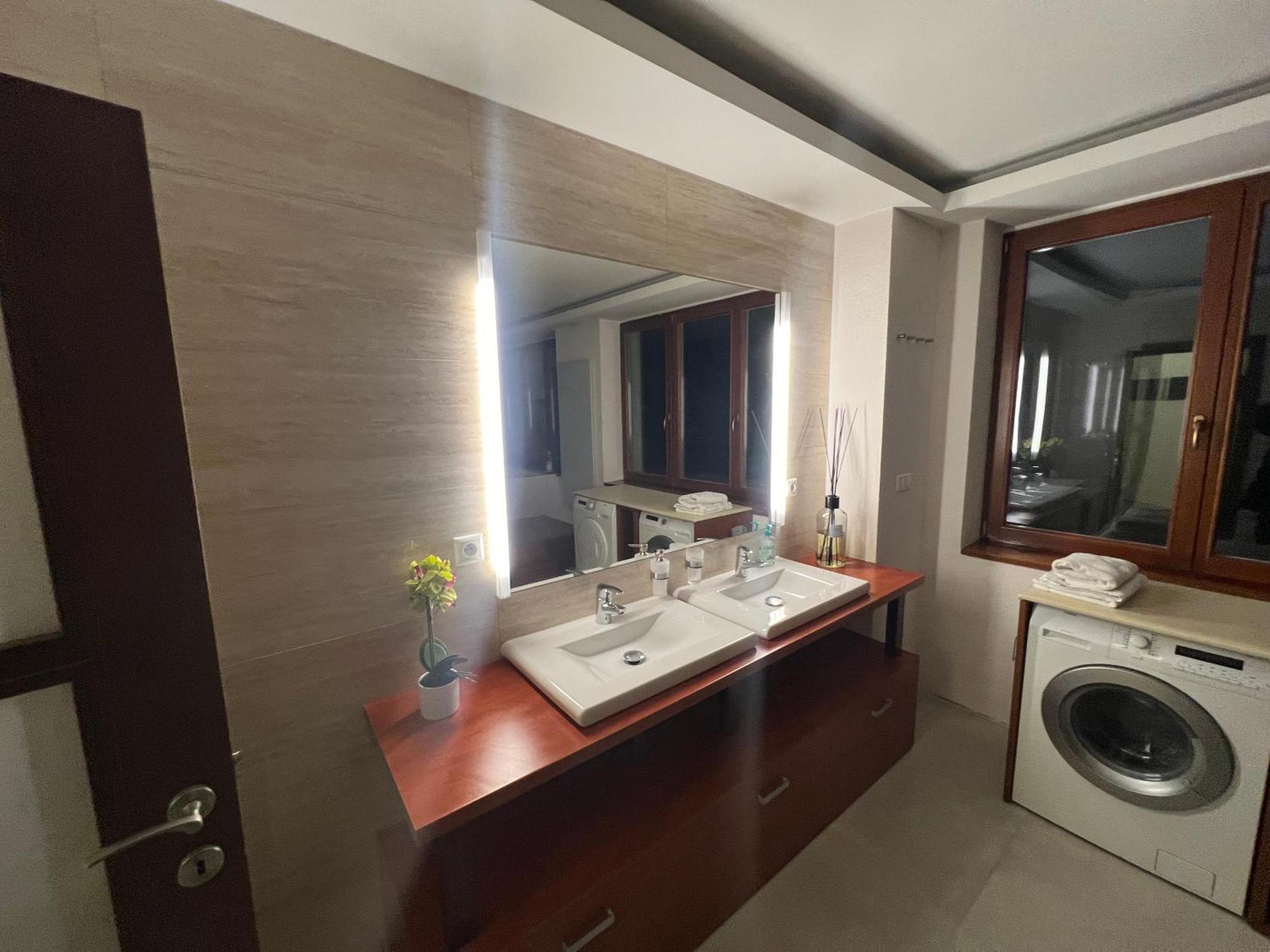 Old Town Apartment Bratislava Buitenkant foto